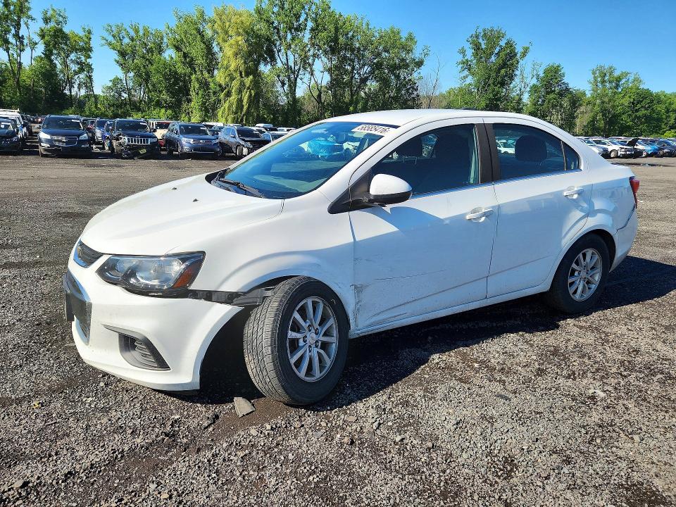 58585416 :رقم المزاد ، 1G1JD5SG8H4123302 vin ، 2017 Chevrolet Sonic مزاد بيع