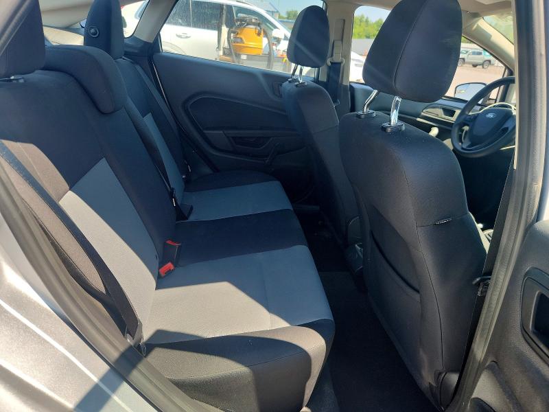 58988736 :رقم المزاد ، 3FADP4AJ4JM143243 vin ، 2018 Ford Fiesta مزاد بيع