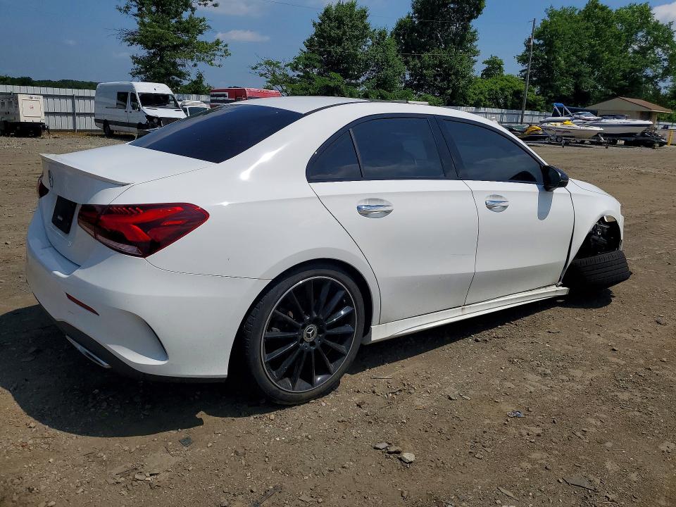 2022 Mercedes-benz A მანქანა იყიდება აუქციონზე, vin: W1K3G4EB4NJ361880, აუქციონის ნომერი: 57215896