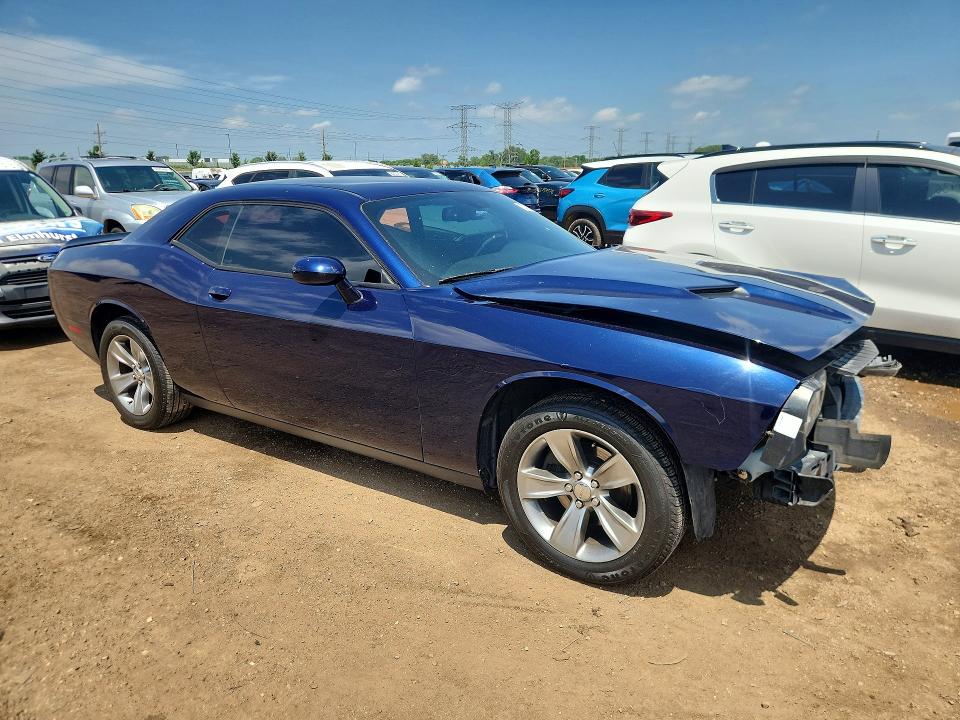 57051166 :رقم المزاد ، 2C3CDZAGXFH723946 vin ، 2015 Dodge Challenger مزاد بيع
