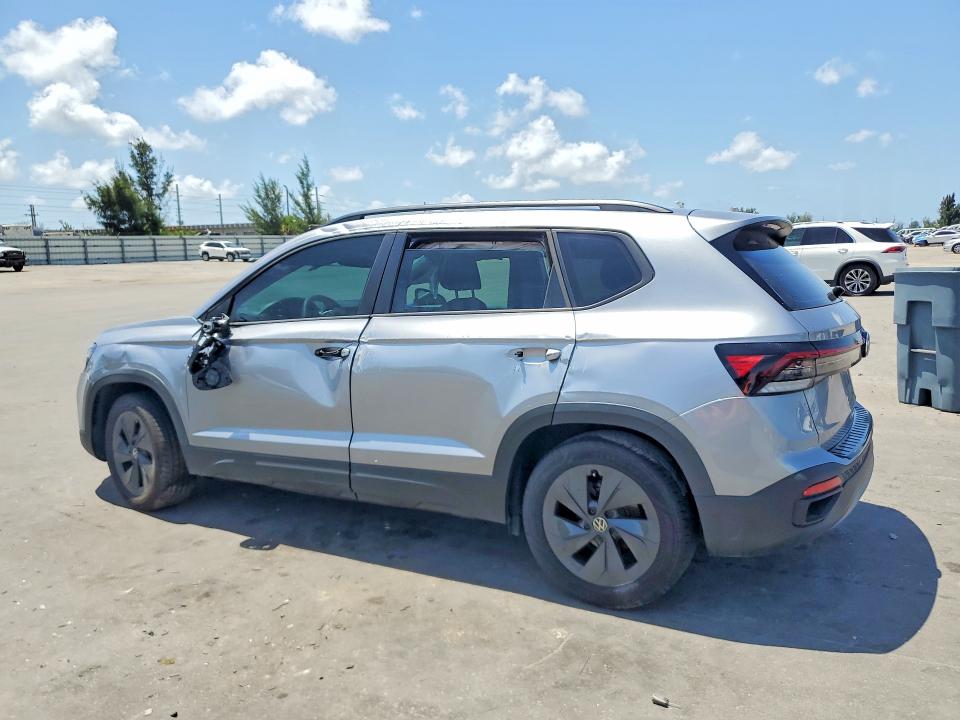 57768146 :رقم المزاد ، 3VV5C7B28SM084106 vin ، 2025 Volkswagen Taos مزاد بيع