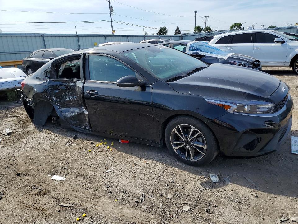 56103096 :رقم المزاد ، 3KPF24AD6RE830662 vin ، 2024 Kia Forte مزاد بيع