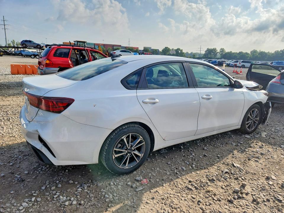 Продажа на аукционе авто 2024 Kia Forte, vin: 3KPF24AD4RE738465, номер лота: 57204456