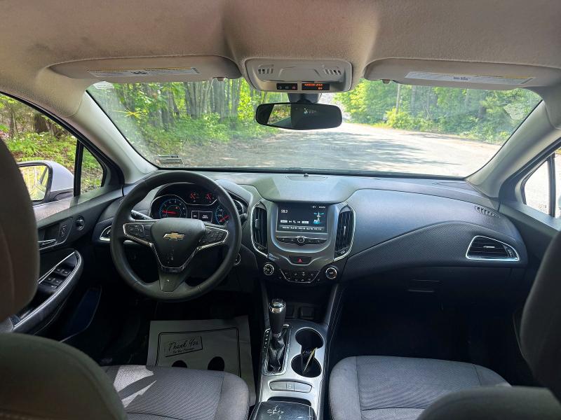 2018 Chevrolet Cruze მანქანა იყიდება აუქციონზე, vin: 1G1BE5SM8J7234167, აუქციონის ნომერი: 56147646