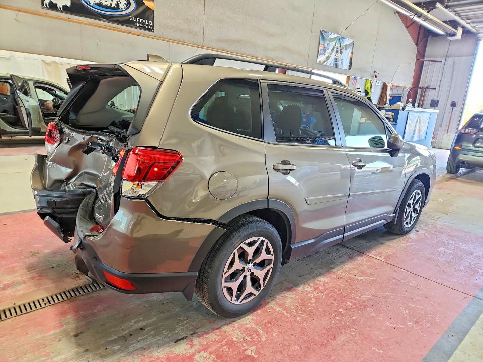 Auction sale of the 2021 Subaru Forester, vin: JF2SKAJC7MH473792, lot number: 57226856