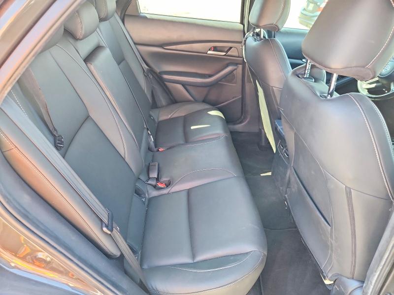 57693786 :رقم المزاد ، 3MVDMABL0MM210537 vin ، 2021 Mazda Cx-30 مزاد بيع