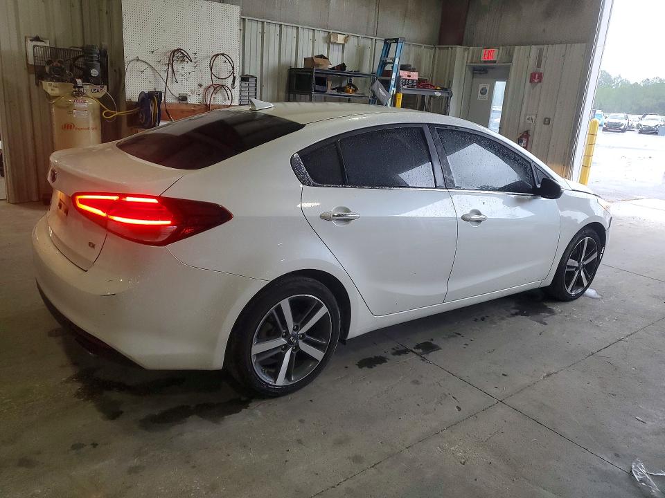 Aukcja sprzedaży 2018 Kia Forte, vin: 3KPFL4A84JE217721, numer aukcji: 57952636