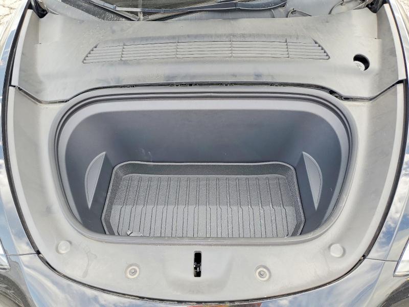 58272086 :رقم المزاد ، 7SAYGDEE3PF884606 vin ، 2023 Tesla Model Y مزاد بيع