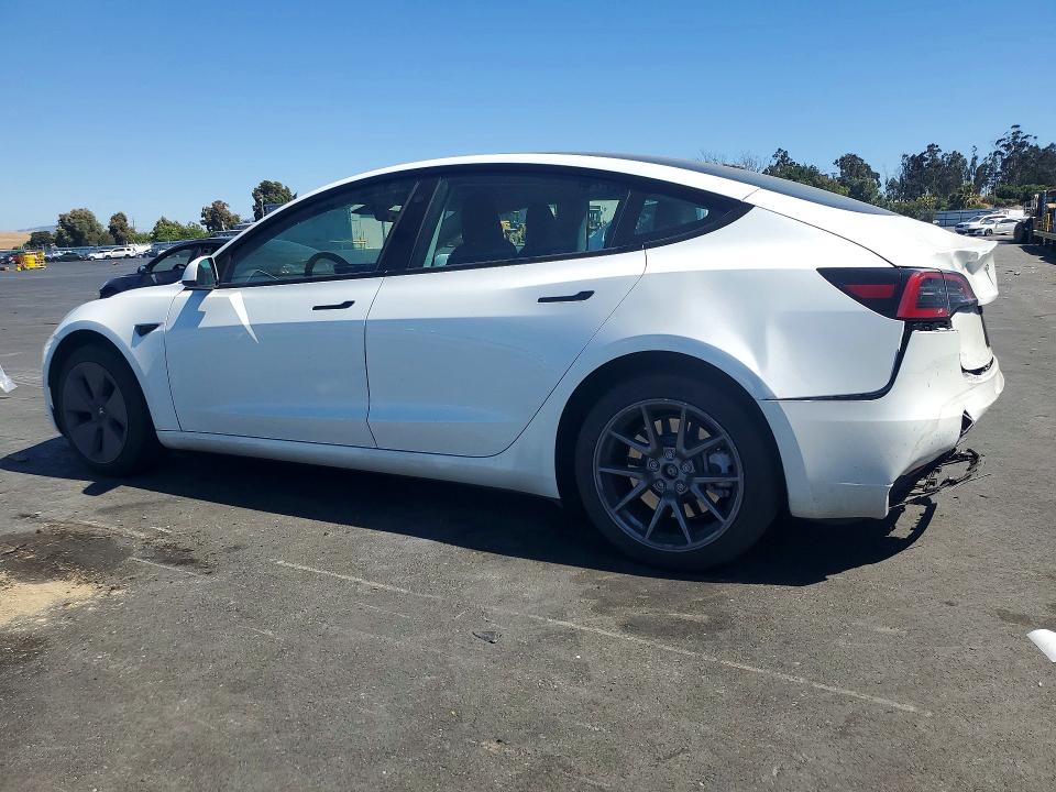 58620066 :رقم المزاد ، 5YJ3E1EA1PF709361 vin ، 2023 Tesla Model 3 مزاد بيع