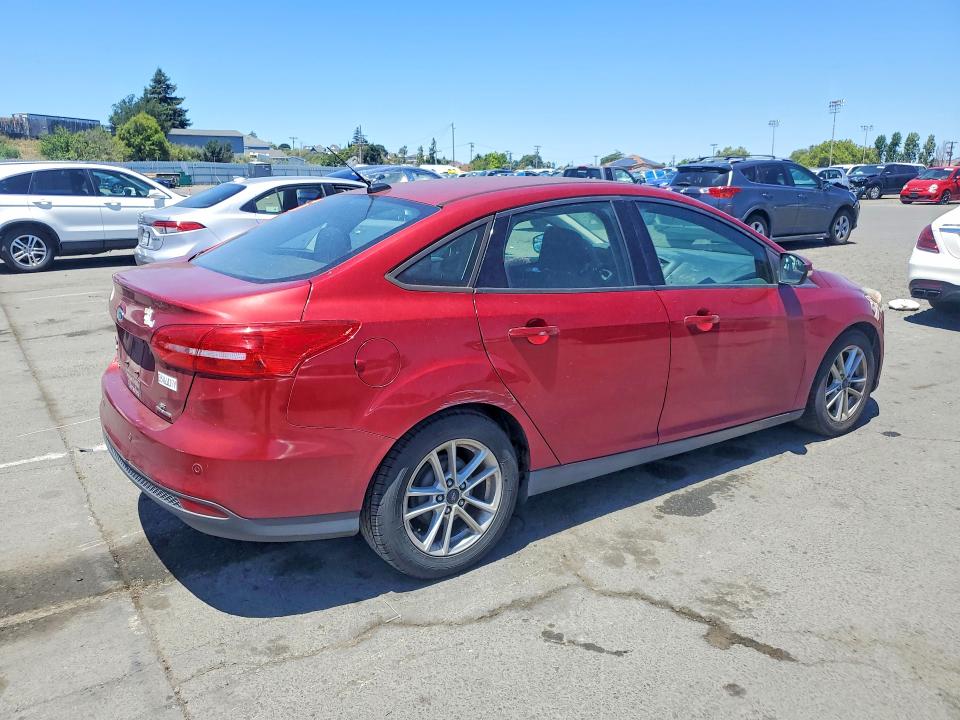 Продажа на аукционе авто 2015 Ford Focus, vin: 1FADP3F22FL281142, номер лота: 57178666
