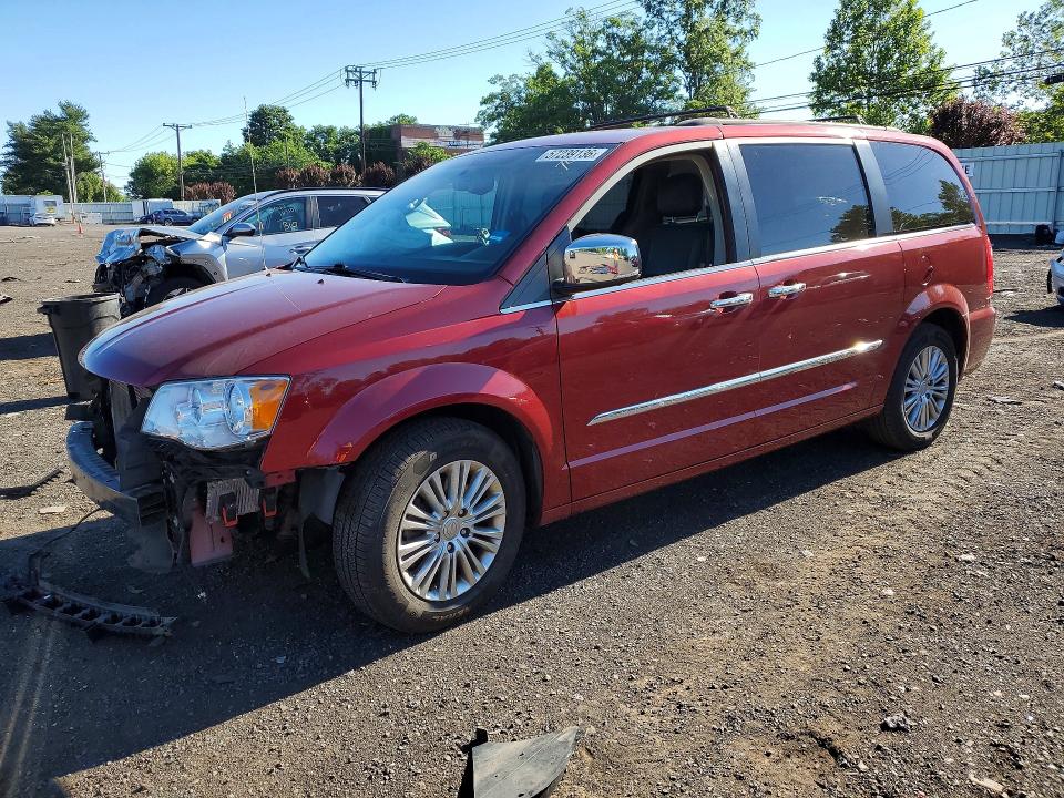 57239136 :رقم المزاد ، 2C4RC1CG6FR674374 vin ، 2015 Chrysler Town & Country مزاد بيع