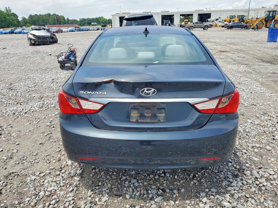 2013 Hyundai Sonata მანქანა იყიდება აუქციონზე, vin: 5NPEB4AC2DH702118, აუქციონის ნომერი: 57555696