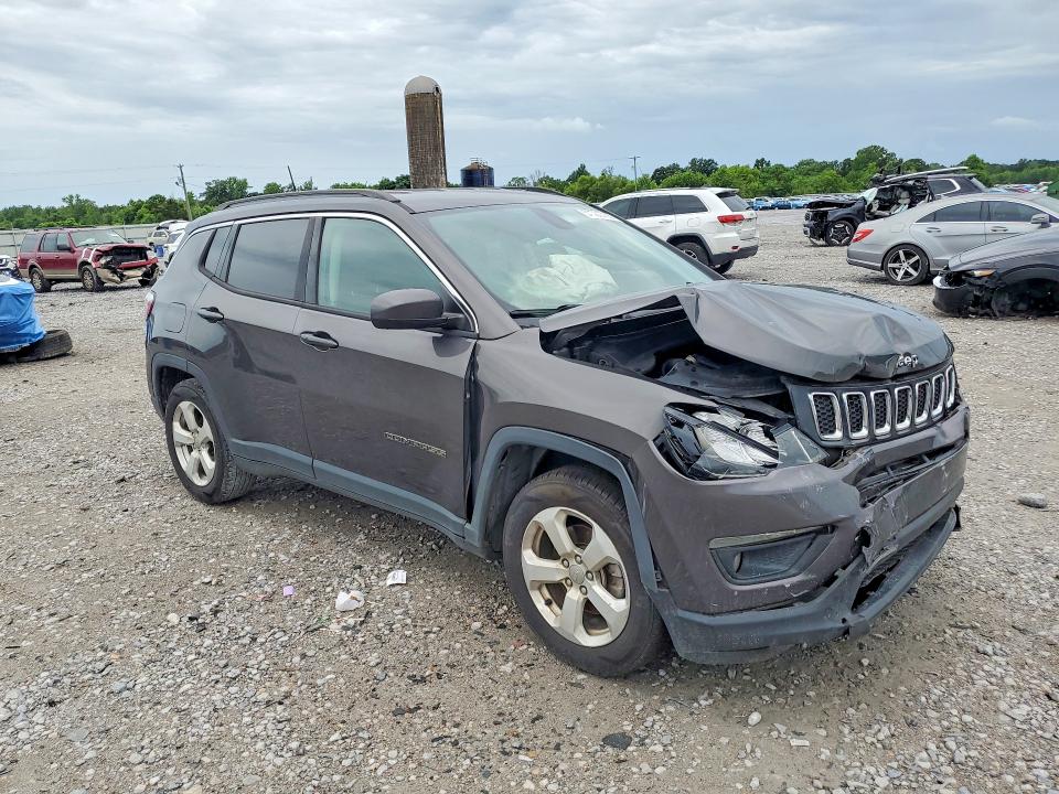 57580726 :رقم المزاد ، 3C4NJCBB3JT124657 vin ، 2018 Jeep Compass مزاد بيع
