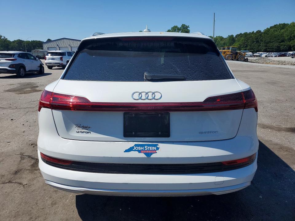 Aukcja sprzedaży 2023 Audi E-tron, vin: WA1LAAGE2PB024746, numer aukcji: 58789426