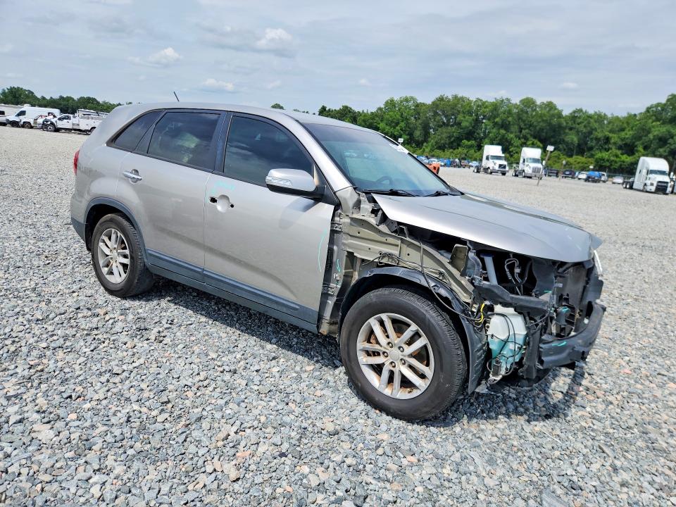 2014 Kia Sorento მანქანა იყიდება აუქციონზე, vin: 5XYKT3A65EG535959, აუქციონის ნომერი: 57921316