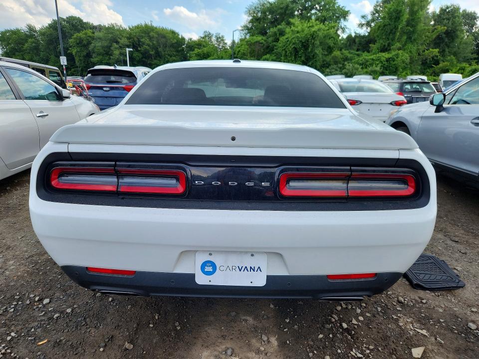Продаж на аукціоні авто 2019 Dodge Challenger, vin: 2C3CDZBT4KH616249, номер лоту: 57816626