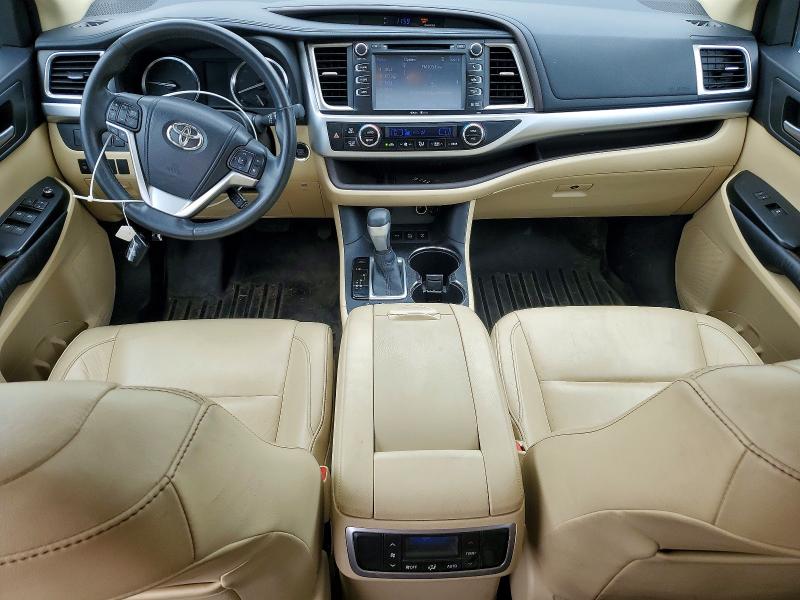 55936556 :رقم المزاد ، 5TDJKRFH0FS083130 vin ، 2015 Toyota Highlander مزاد بيع