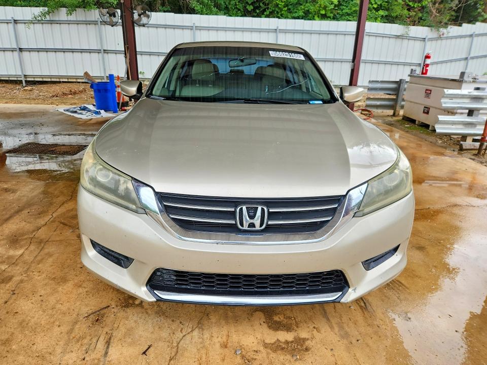 Продажа на аукционе авто 2015 Honda Accord, vin: 1HGCR2F37FA257189, номер лота: 58625166