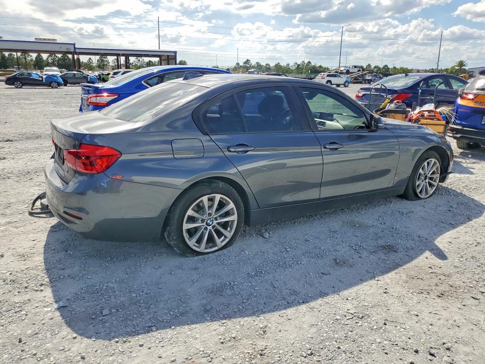 2018 Bmw 320 მანქანა იყიდება აუქციონზე, vin: WBA8A3C56JA499890, აუქციონის ნომერი: 56266306