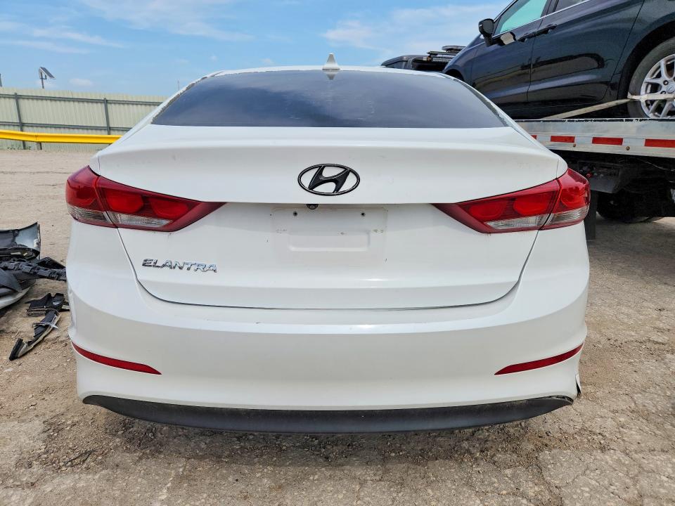 2017 Hyundai Elantra მანქანა იყიდება აუქციონზე, vin: 5NPD84LFXHH023978, აუქციონის ნომერი: 74516175