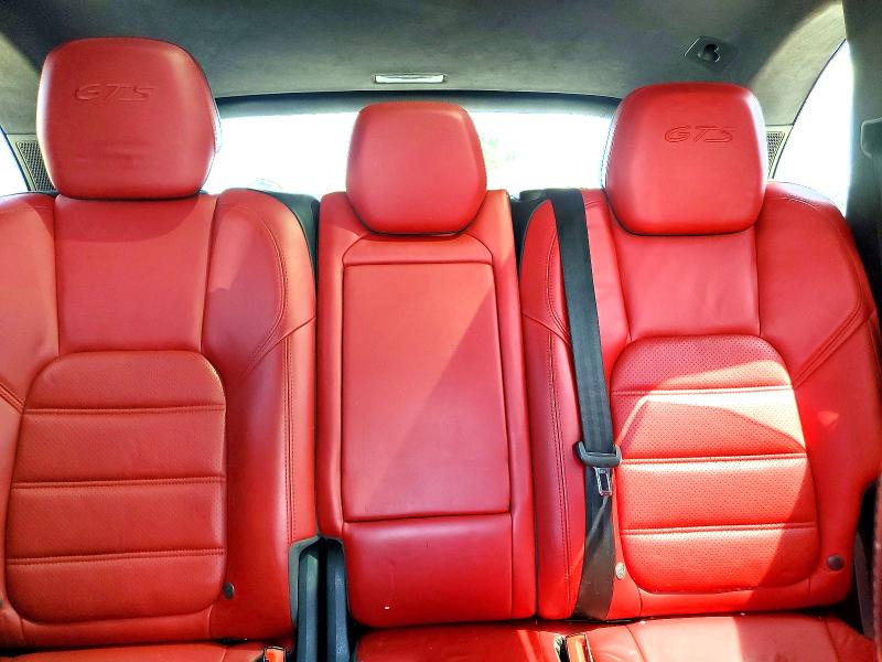57468206 :رقم المزاد ، WP1AD2A28GLA78473 vin ، 2016 Porsche Cayenne مزاد بيع