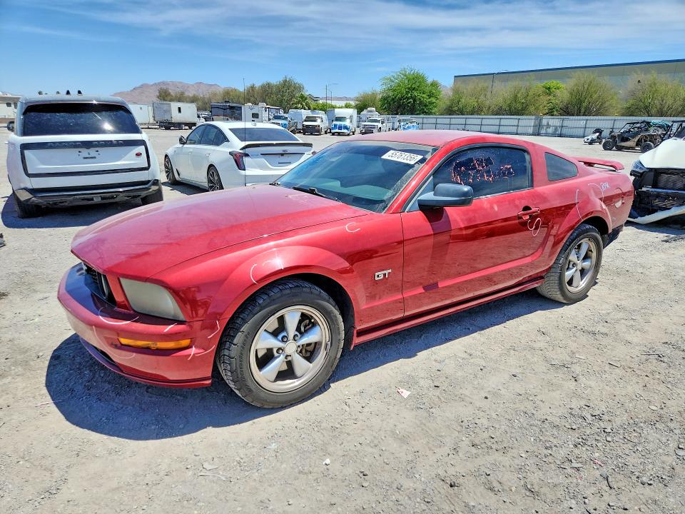 55761356 :رقم المزاد ، 1ZVFT82H375289789 vin ، 2007 Ford Mustang مزاد بيع