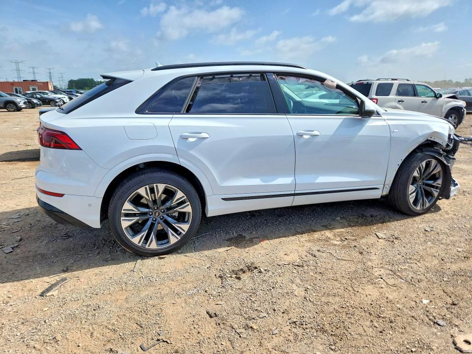 2025 Audi Q8 მანქანა იყიდება აუქციონზე, vin: WA1EVBF13SD019926, აუქციონის ნომერი: 85967895