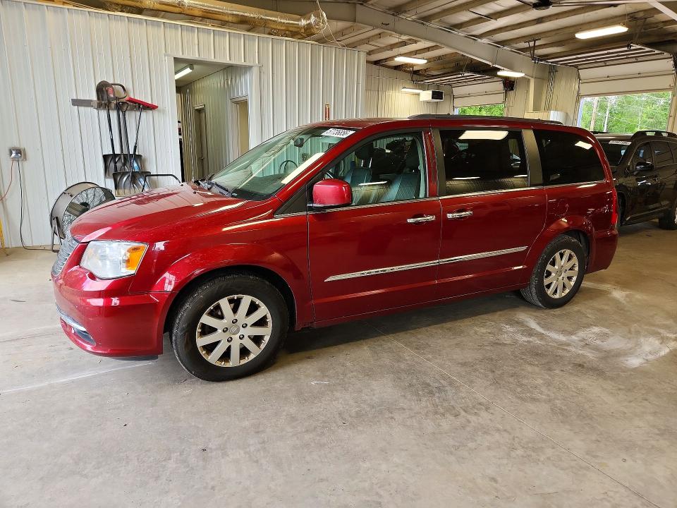 57736856 :رقم المزاد ، 2C4RC1BG5FR662881 vin ، 2015 Chrysler Town & Country مزاد بيع