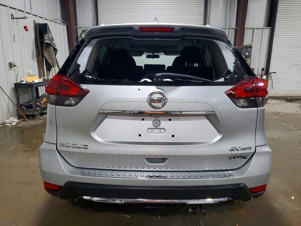 Продаж на аукціоні авто 2018 Nissan Rogue, vin: 5N1AT2MV0JC768957, номер лоту: 56294576