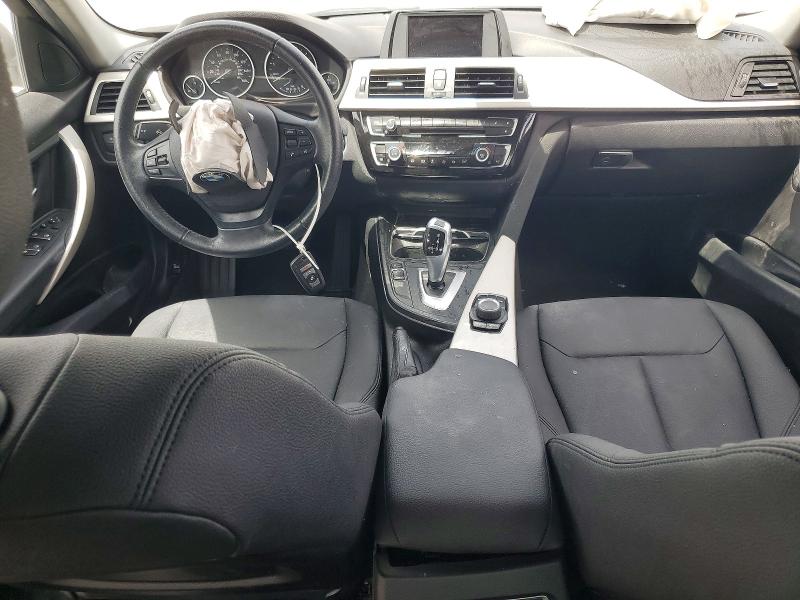 Продаж на аукціоні авто 2018 Bmw 320, vin: WBA8E1G56JNU92577, номер лоту: 56528696