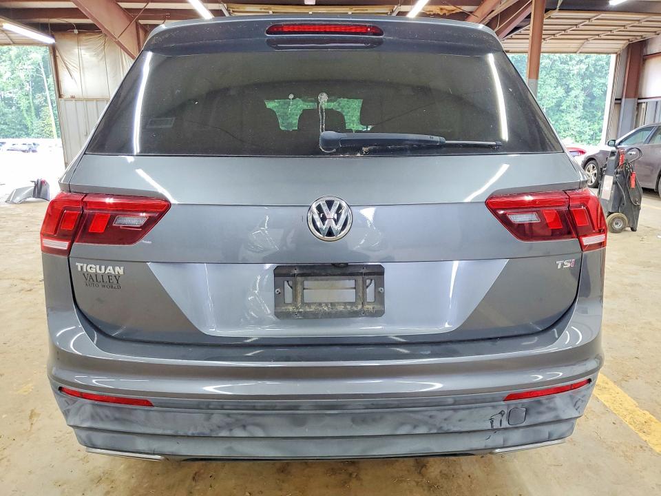 Продажа на аукционе авто 2018 Volkswagen Tiguan, vin: 3VV1B7AX5JM036284, номер лота: 54870146