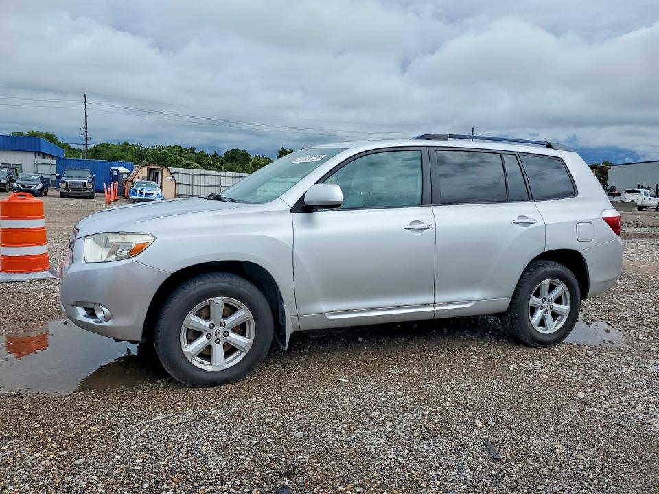 57526126 :رقم المزاد ، 5TDKK3EH2AS008330 vin ، 2010 Toyota Highlander مزاد بيع