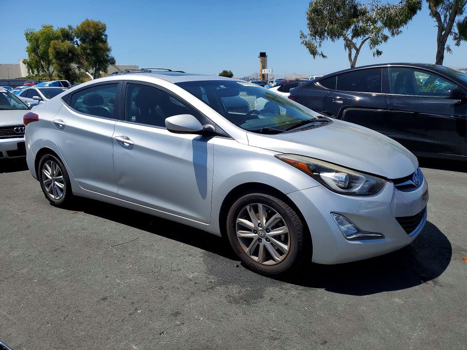 56152526 :رقم المزاد ، 5NPDH4AE8FH607156 vin ، 2015 Hyundai Elantra مزاد بيع