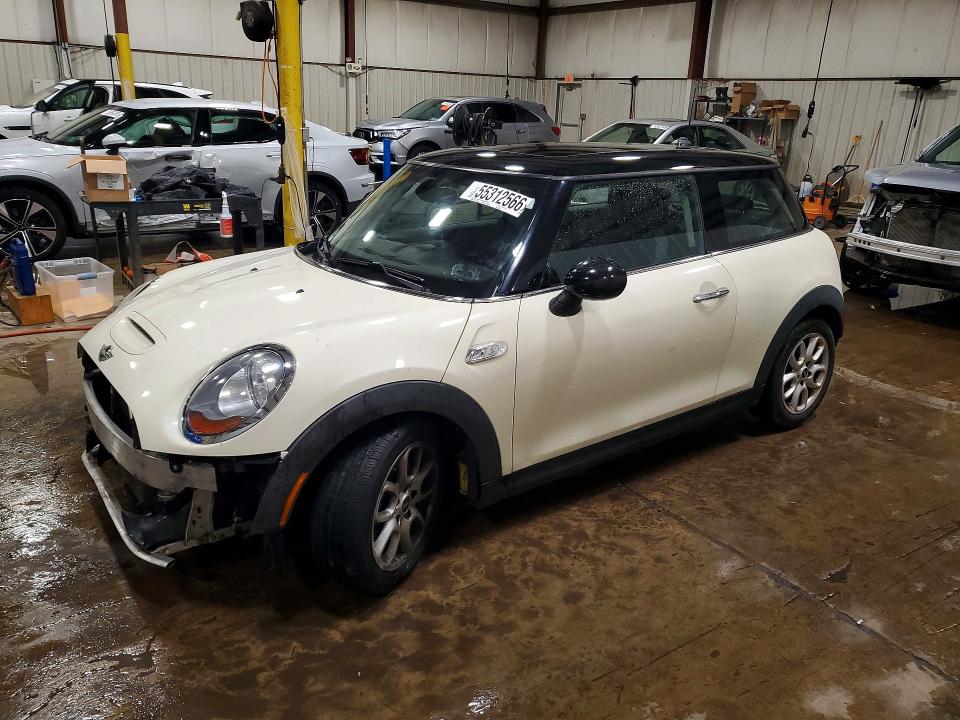 Продаж на аукціоні авто 2015 Mini Cooper, vin: WMWXP7C57F2A36503, номер лоту: 55312566