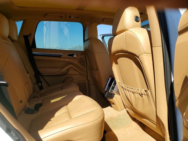 Продажа на аукционе авто 2012 Porsche Cayenne, vin: WP1AE2A24CLA93947, номер лота: 56636276