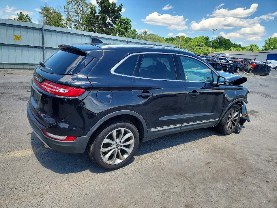 55667826 :رقم المزاد ، 5LMCJ2D93KUL01820 vin ، 2019 Lincoln Mkc مزاد بيع