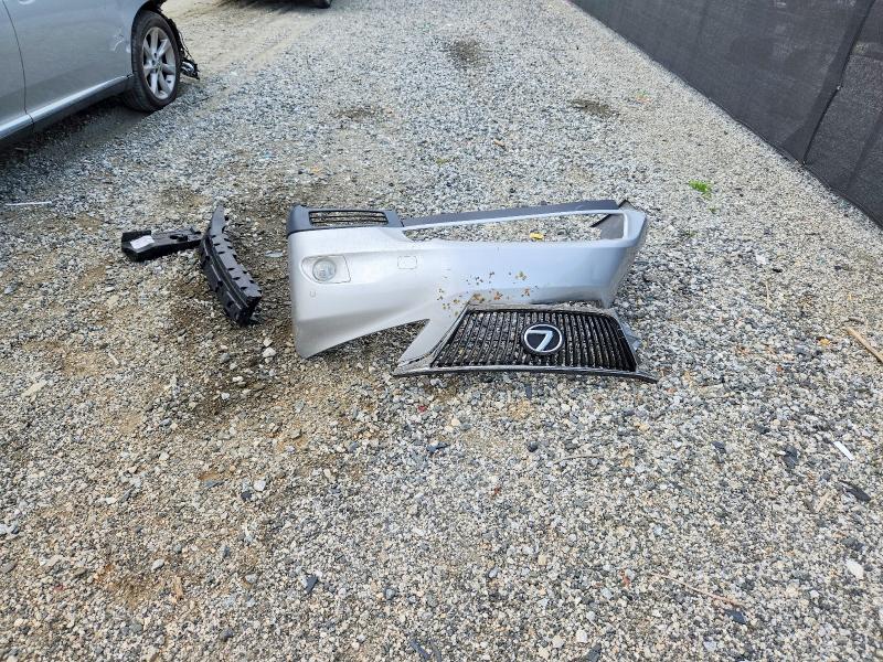 59144126 :رقم المزاد ، 2T2ZK1BA3AC031453 vin ، 2010 Lexus Rx مزاد بيع