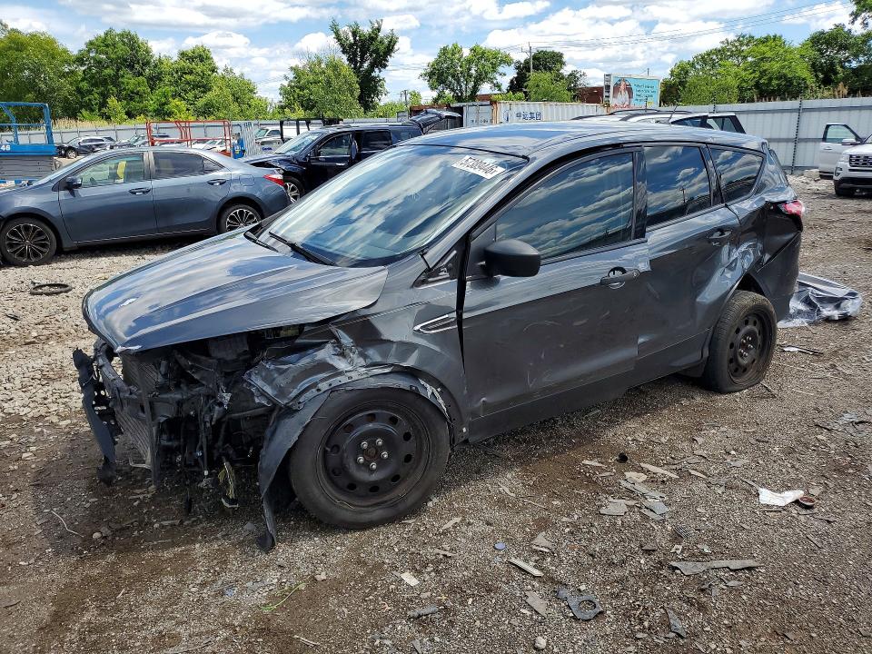 57389446 :رقم المزاد ، 1FMCU0F7XJUB68689 vin ، 2018 Ford Escape مزاد بيع