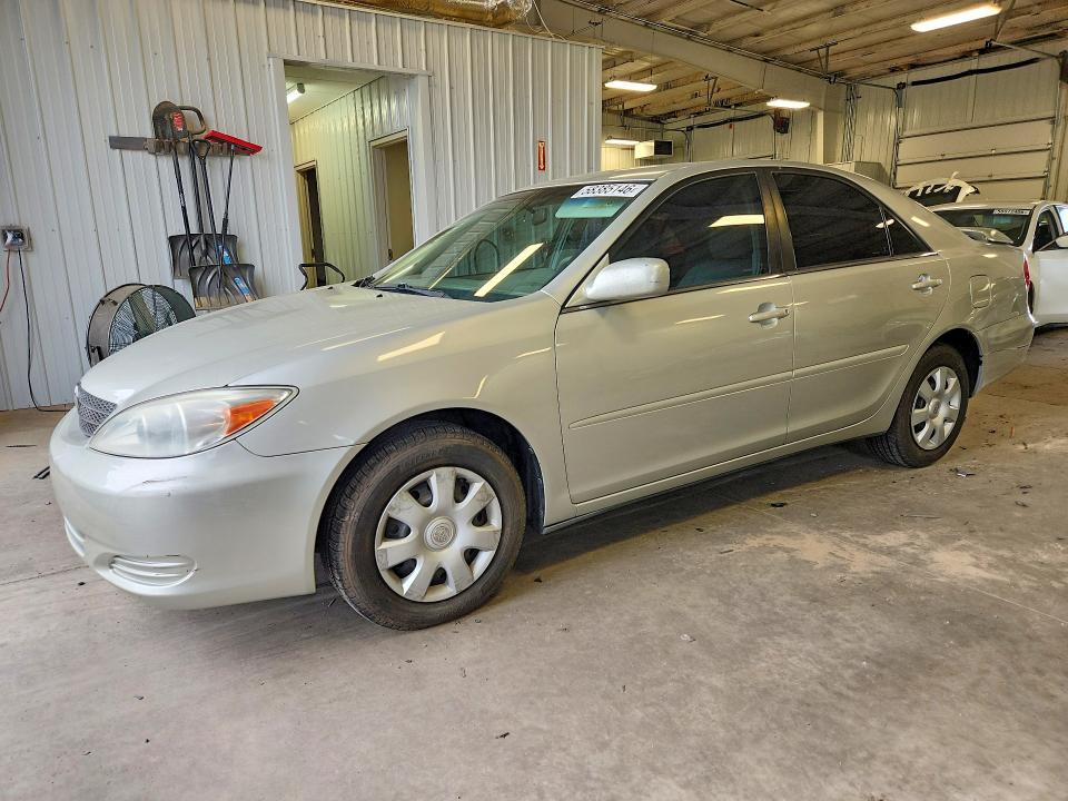 58385146 :رقم المزاد ، 4T1BE32KX2U532051 vin ، 2002 Toyota Camry مزاد بيع