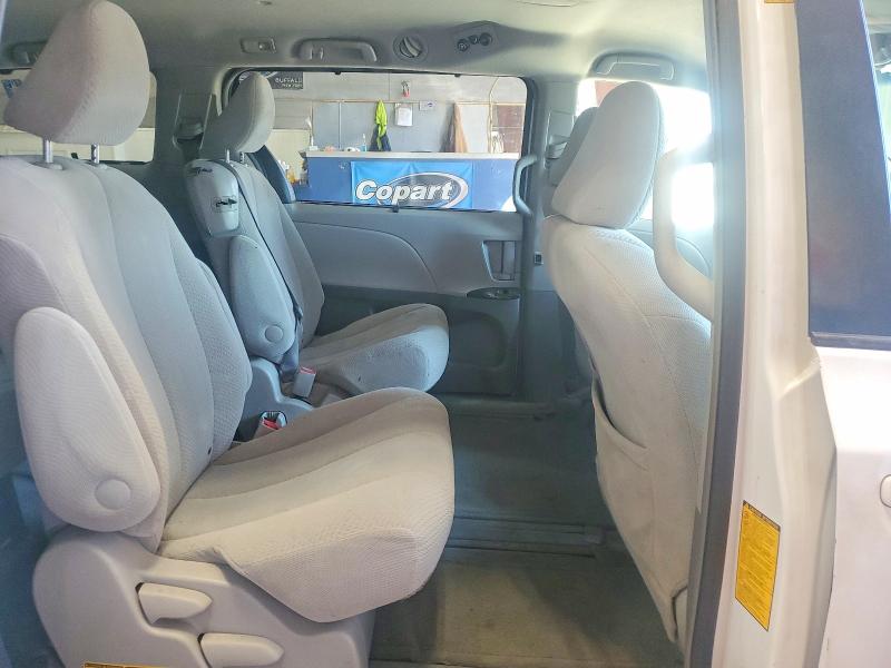 2011 Toyota Sienna მანქანა იყიდება აუქციონზე, vin: 5TDKK3DC4BS103687, აუქციონის ნომერი: 55863396