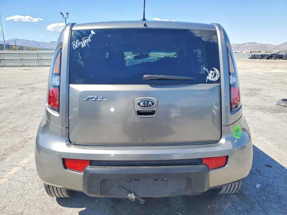57390826 :رقم المزاد ، KNDJT2A23A7163175 vin ، 2010 Kia Soul مزاد بيع