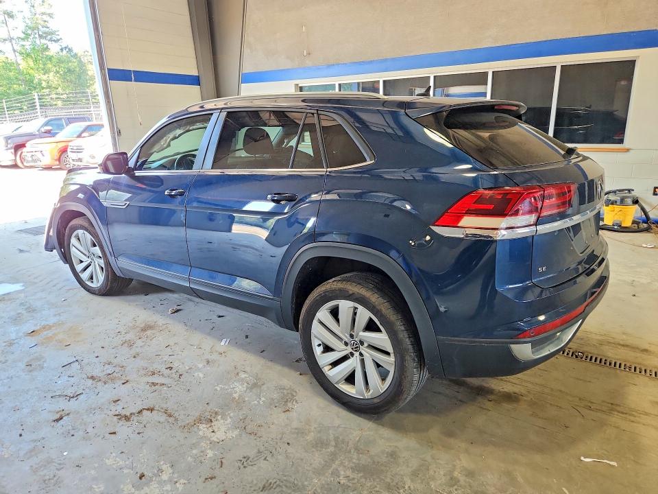 56586126 :رقم المزاد ، 1V2KC2CAXMC206316 vin ، 2021 Volkswagen Atlas Cross Sport مزاد بيع