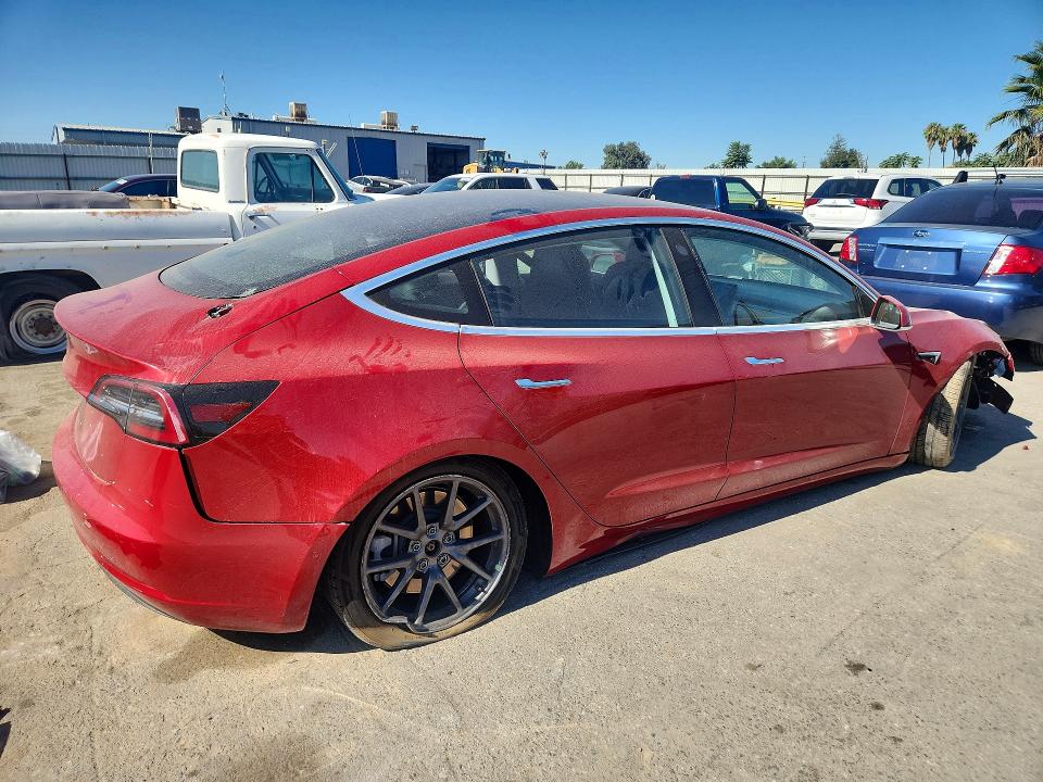 Продажа на аукционе авто 2018 Tesla Model 3, vin: 5YJ3E1EA7JF153970, номер лота: 58590256