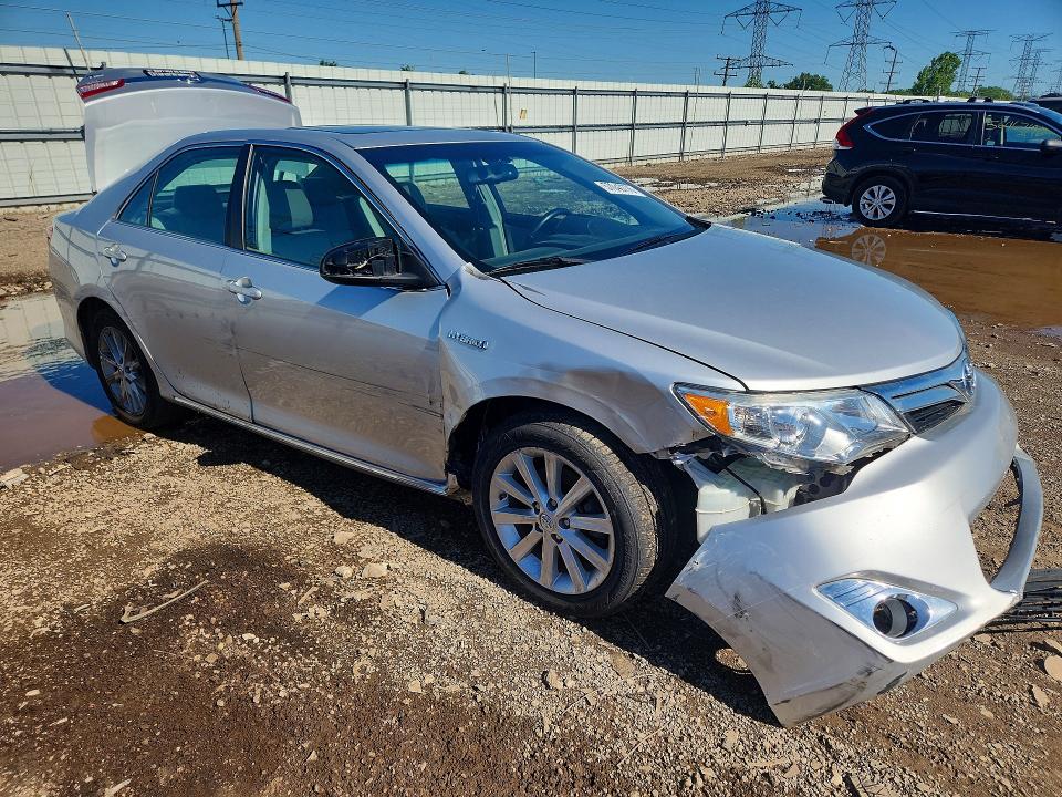 2012 Toyota Camry Hybrid მანქანა იყიდება აუქციონზე, vin: 4T1BD1FK8CU042677, აუქციონის ნომერი: 57040776