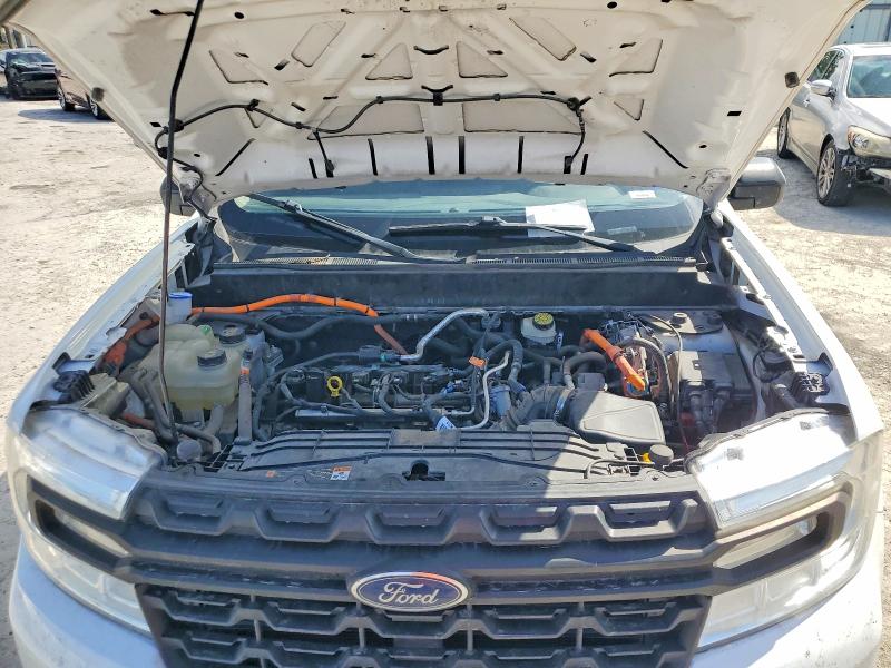 2022 Ford Maverick მანქანა იყიდება აუქციონზე, vin: 3FTTW8E39NRA02639, აუქციონის ნომერი: 57522636