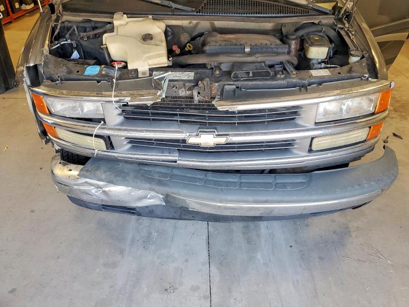 1999 Chevrolet Express G1500 მანქანა იყიდება აუქციონზე, vin: 1GBFG15R9X1155464, აუქციონის ნომერი: 55741436