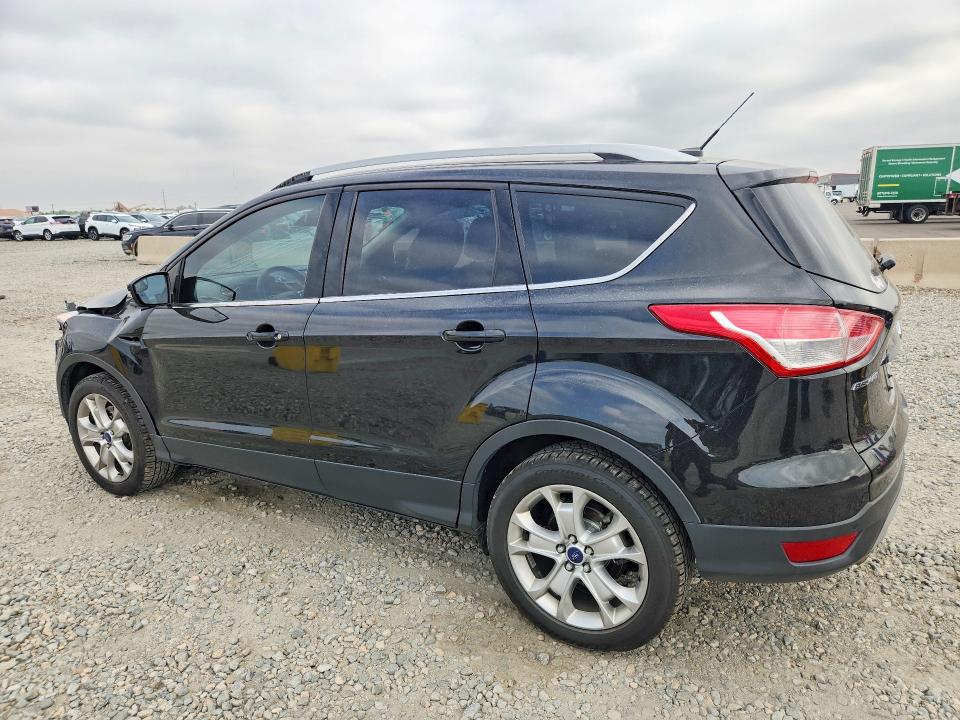 58586626 :رقم المزاد ، 1FMCU9J95FUB30372 vin ، 2015 Ford Escape مزاد بيع