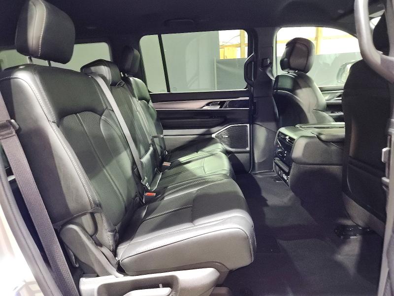 57039406 :رقم المزاد ، 1C4SJVBP4SS527270 vin ، 2025 Jeep Wagoneer مزاد بيع