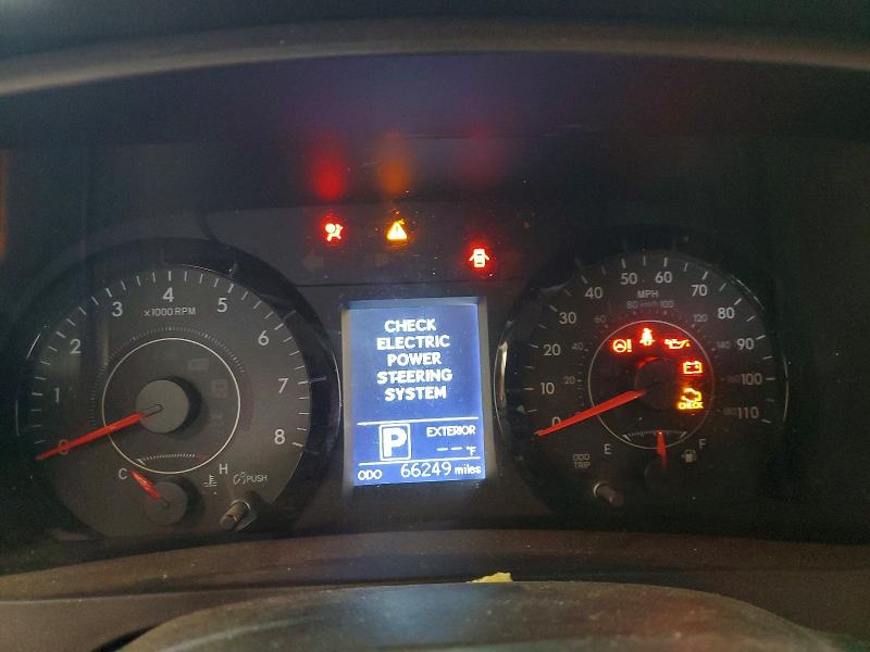 Продажа на аукционе авто 2015 Toyota Sienna, vin: 5TDKK3DC8FS627771, номер лота: 55572736