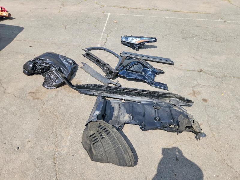 56481706 :رقم المزاد ، 5TDCZRBHXLS505877 vin ، 2020 Toyota Highlander مزاد بيع